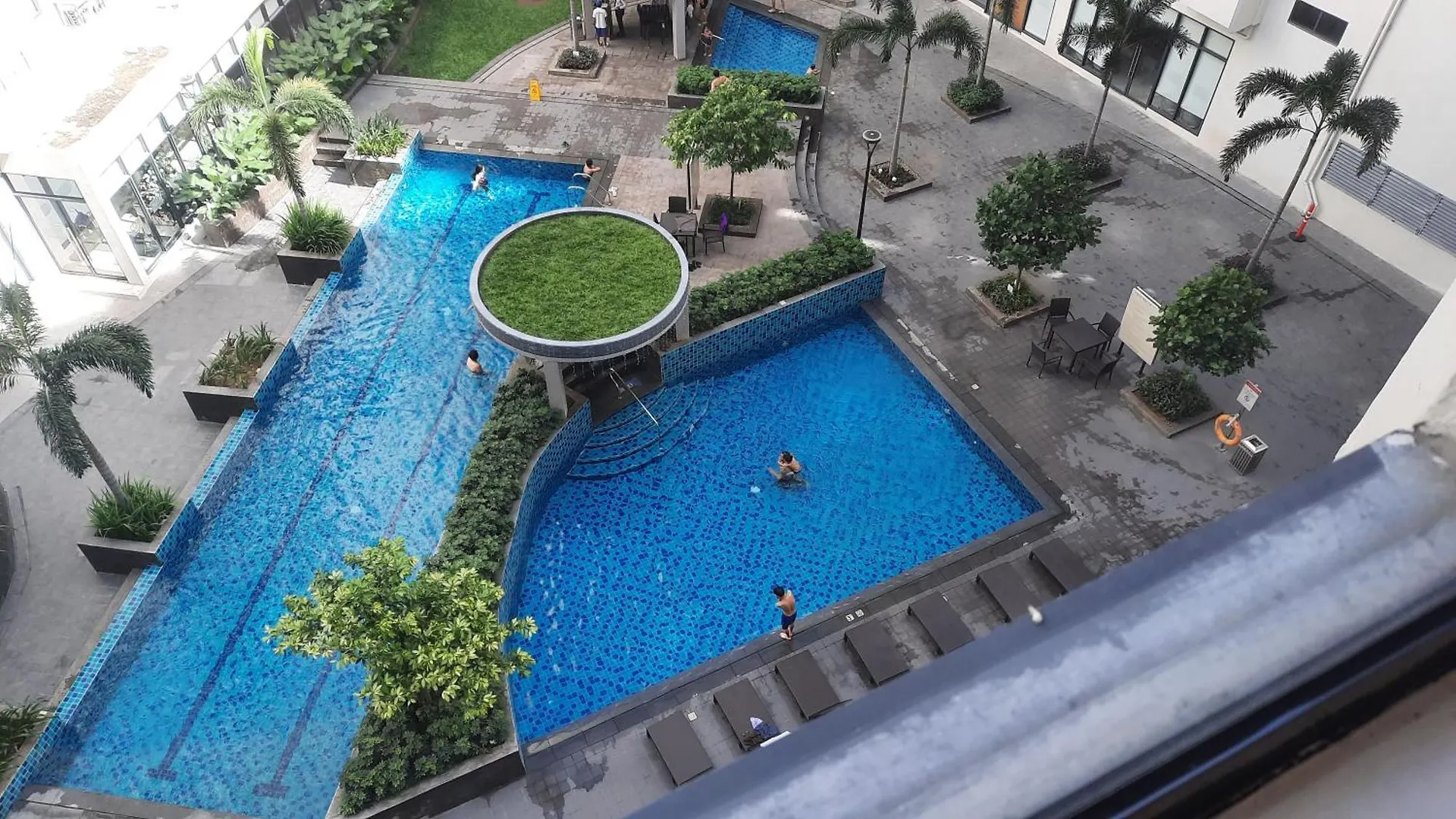 Smdc Spring Malachai'S Place Manila